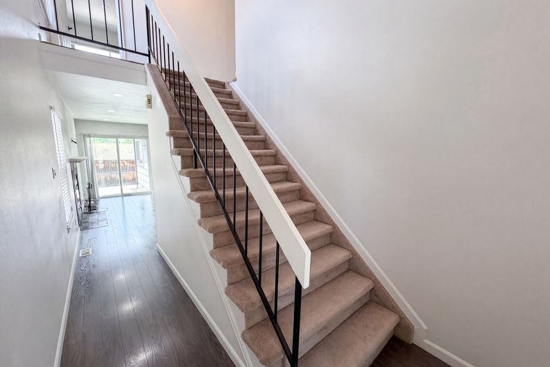 Photo 9 of 28 of 11835 Lincoln St, Northglenn, CO