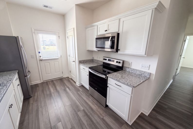 Photo 6 of 24 of 615 Polaris Way, Summerville, SC