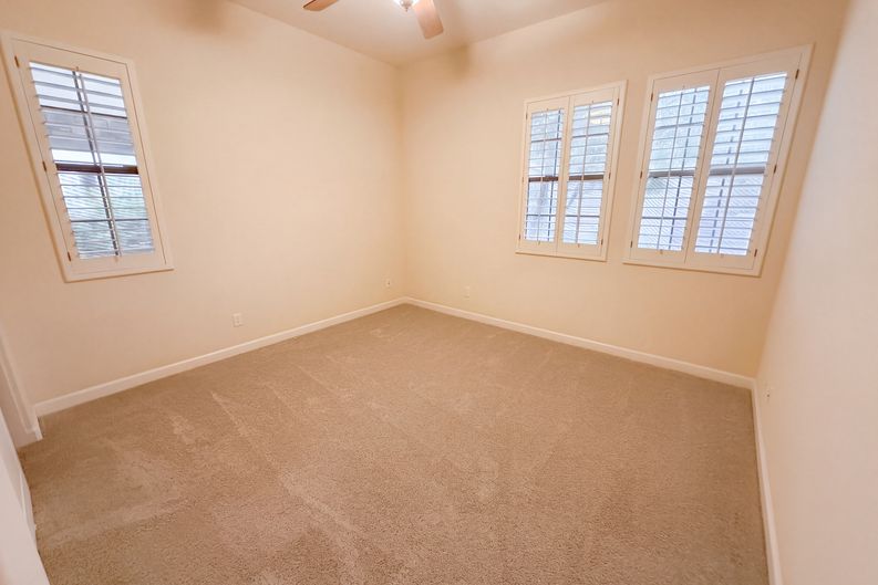 Photo 16 of 43 of 12435 W Red Hawk Dr, Peoria, AZ