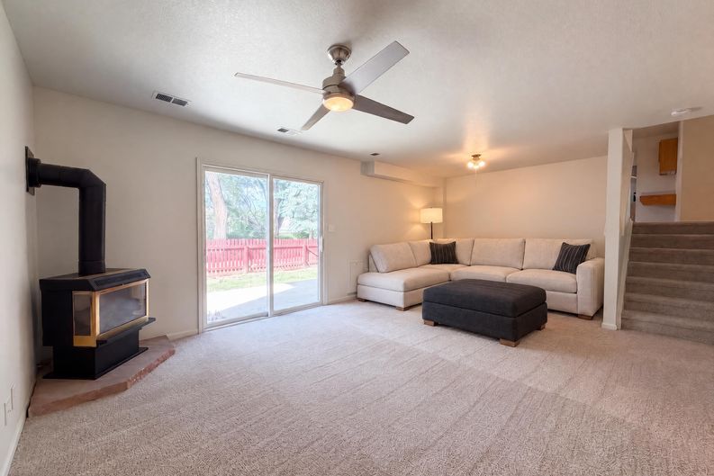 Photo 12 of 39 of 2924 Bow Line Pl, Longmont, CO