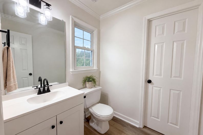 Photo 20 of 45 of 105 Ridgemere Ct, Winston Salem, NC