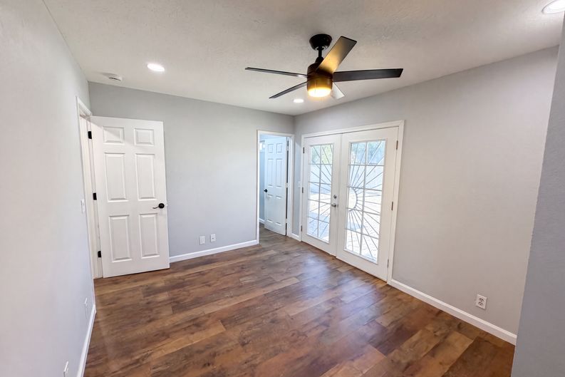 Photo 7 of 18 of 14729 Hartford Ln, Helendale, CA
