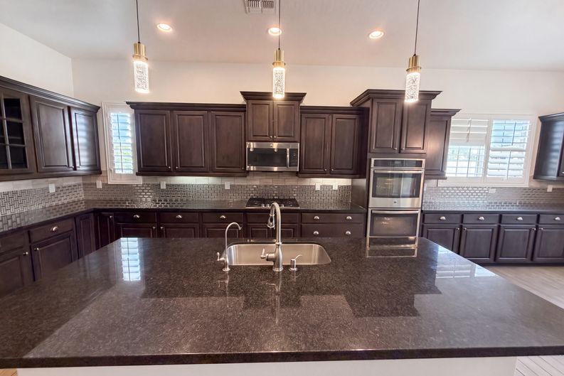 Photo 11 of 36 of 7420 W Crabapple Dr, Peoria, AZ