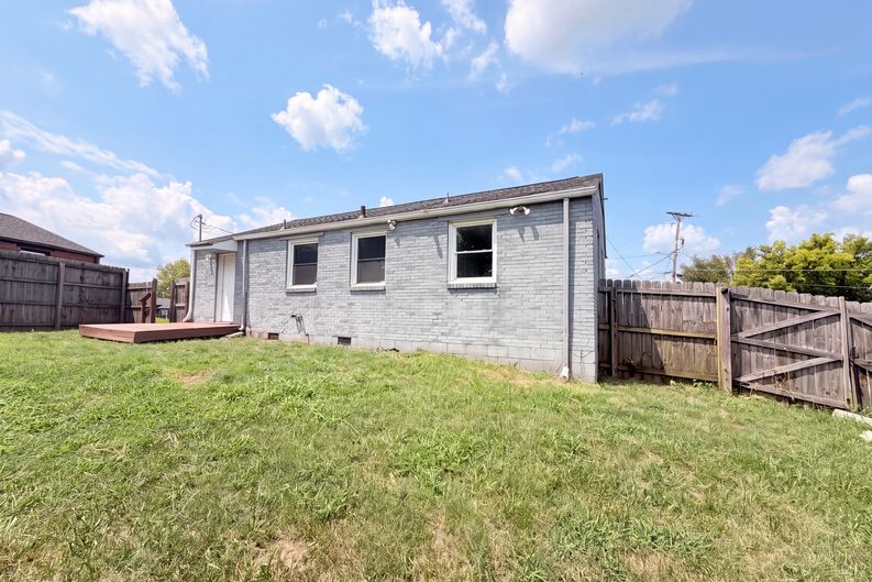 Photo 14 of 16 of 1447 Snell Blvd, Nashville, TN