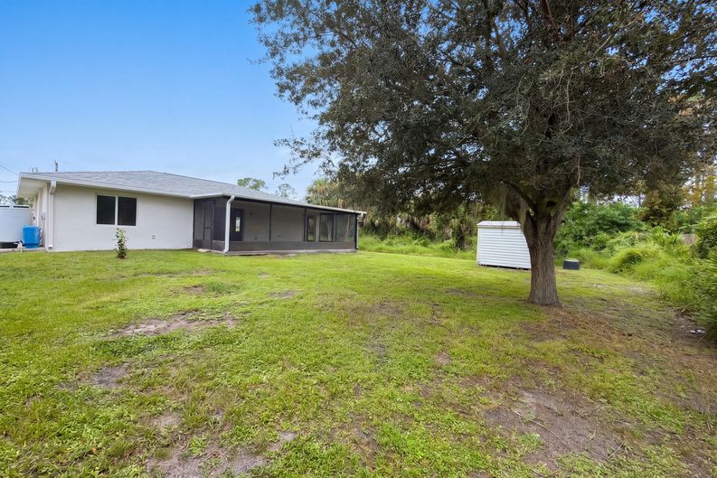 Photo 19 of 21 of 1505 Rival Ter, North Port, FL
