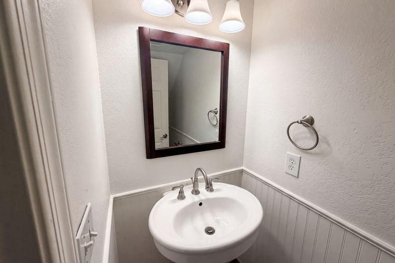 Photo 21 of 28 of 6115 W Port Au Prince Ln, Glendale, AZ