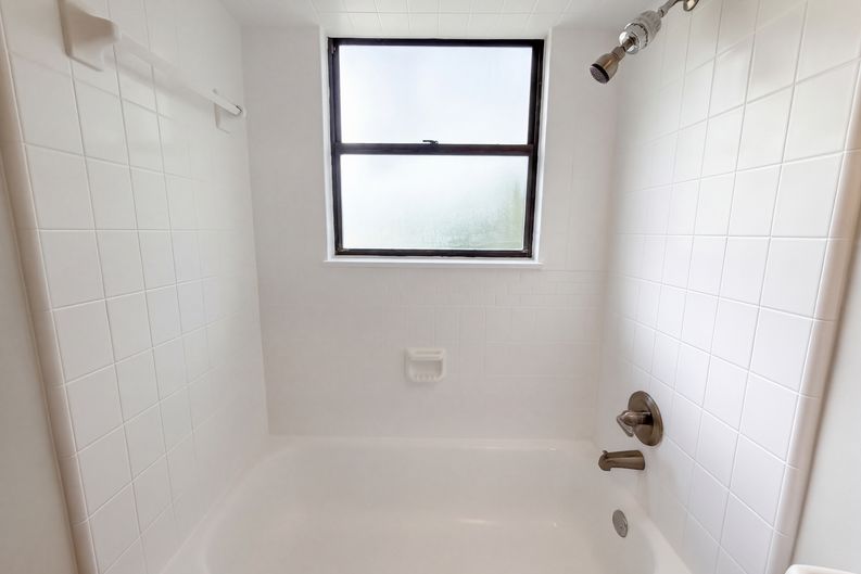 Photo 18 of 23 of 10441 Old Plank Rd, Jacksonville, FL