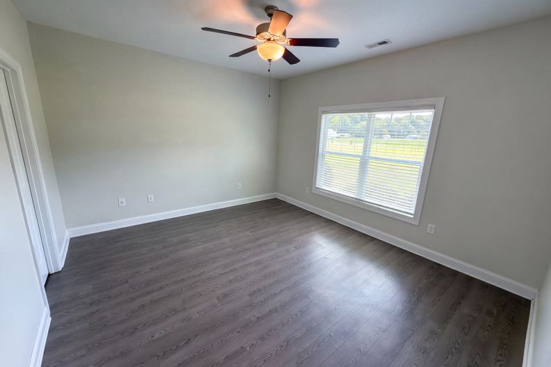 Photo 10 of 16 of 7825 Medlin Rd, Monroe, NC