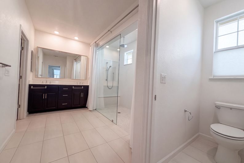 Photo 16 of 29 of 4176 Gossamer St, Roseville, CA