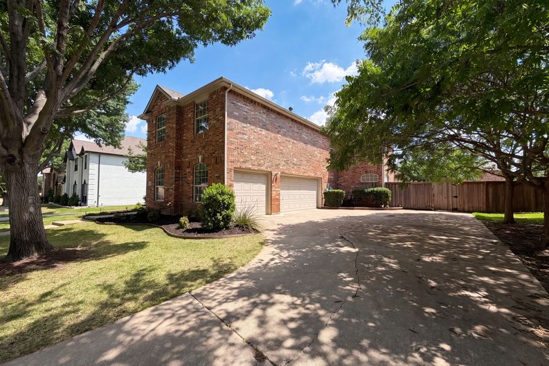 Photo 28 of 41 of 2211 Dana Dr, Flower Mound, TX