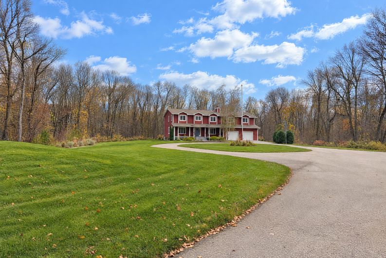 Photo 40 of 44 of 1100 Lonsdale Blvd E, Northfield, MN
