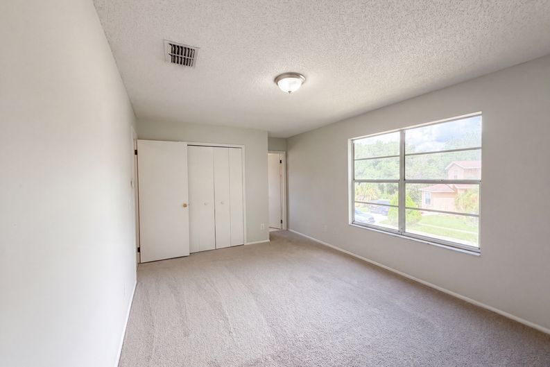 Photo 18 of 22 of 1611 Callie Ct, Apopka, FL