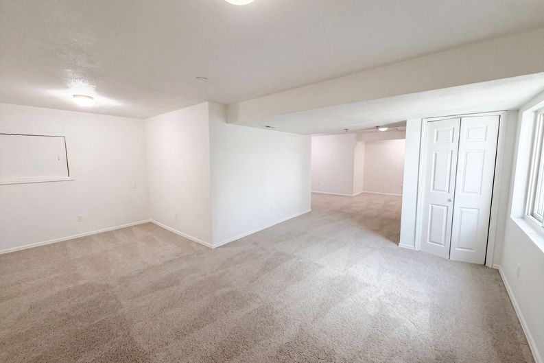 Photo 21 of 29 of 7190 Pine Hills Way, Littleton, CO