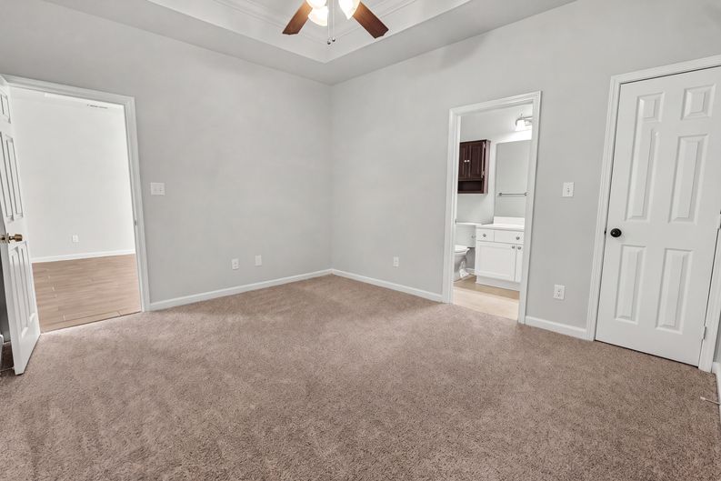 Photo 4 of 16 of 4282 Candle Brook Ln, Bessemer, AL