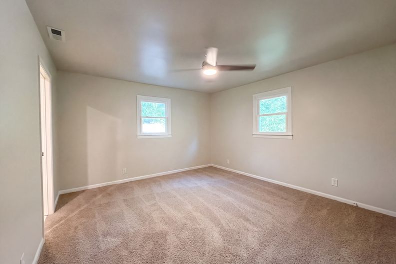 Photo 4 of 24 of 212 Red Oak Ave, Durham, NC
