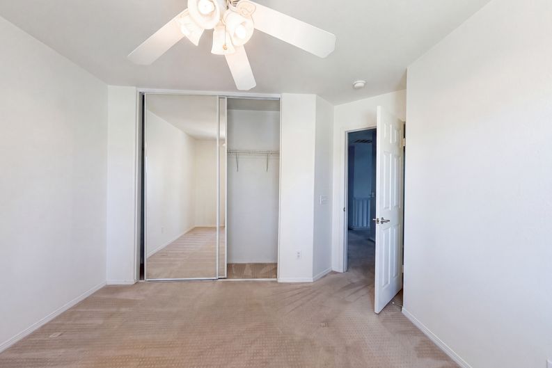 Photo 14 of 24 of 29206 Rio Lobo Way, Valencia, CA