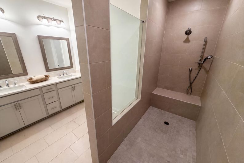 Photo 22 of 35 of 415 Olmstead Way, Alpharetta, GA