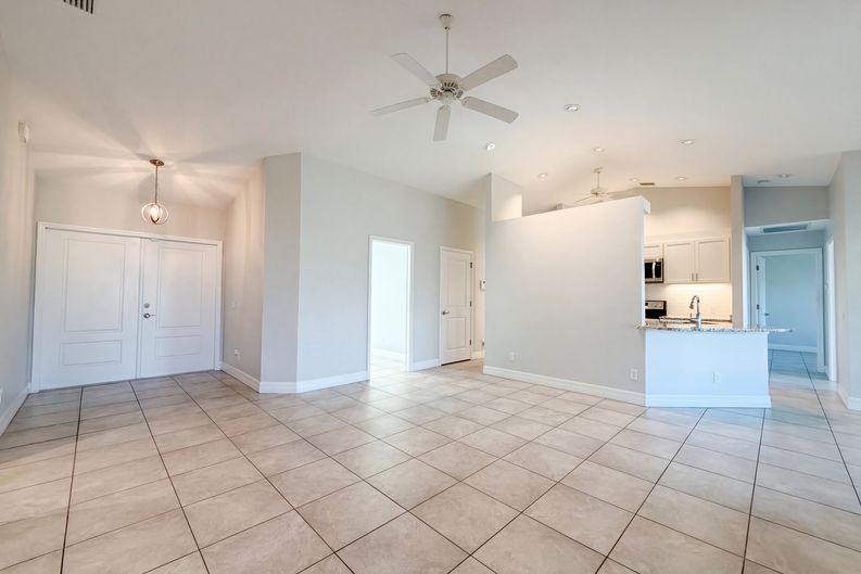 Photo 8 of 28 of 405 San Ambrosio St, Punta Gorda, FL