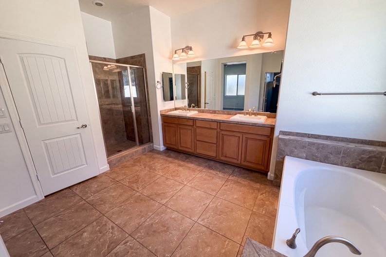 Photo 32 of 40 of 701 E Charlevoix Ave, Gilbert, AZ