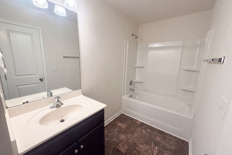 Photo 16 of 28 of 6800 Olivia Ct, Whitsett, NC