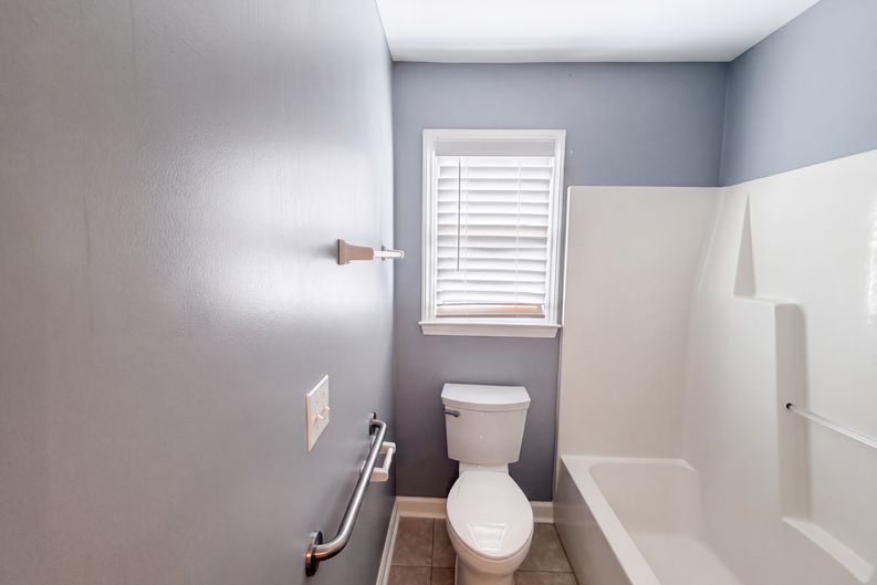Photo 14 of 18 of 513 Saint Croix Dr, Holly Springs, NC