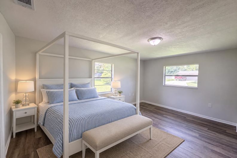 Photo 4 of 19 of 4918 Denise Ave, Lakeland, FL