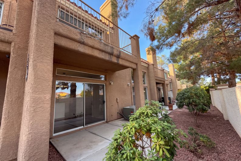 Photo 26 of 30 of 31 Berneri Dr, Las Vegas, NV