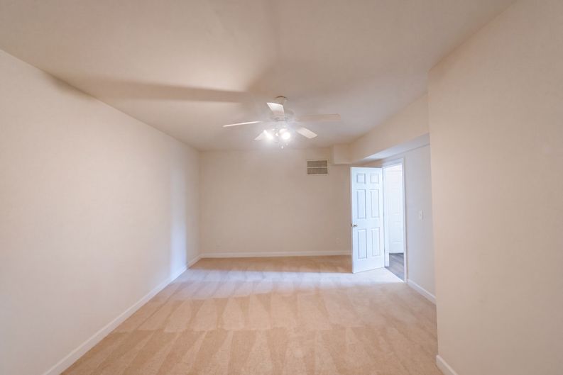 Photo 14 of 22 of 6205 Lea Ray Dr, Greensboro, NC