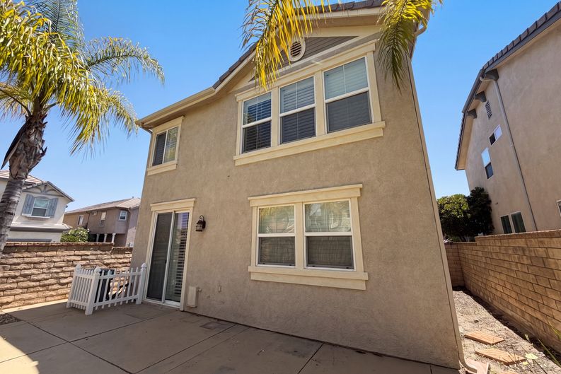 Photo 23 of 26 of 29202 Cowboy Ct, Valencia, CA