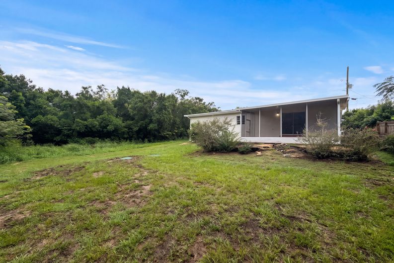 Photo 5 of 15 of 715 Drawdy Rd, Babson Park, FL