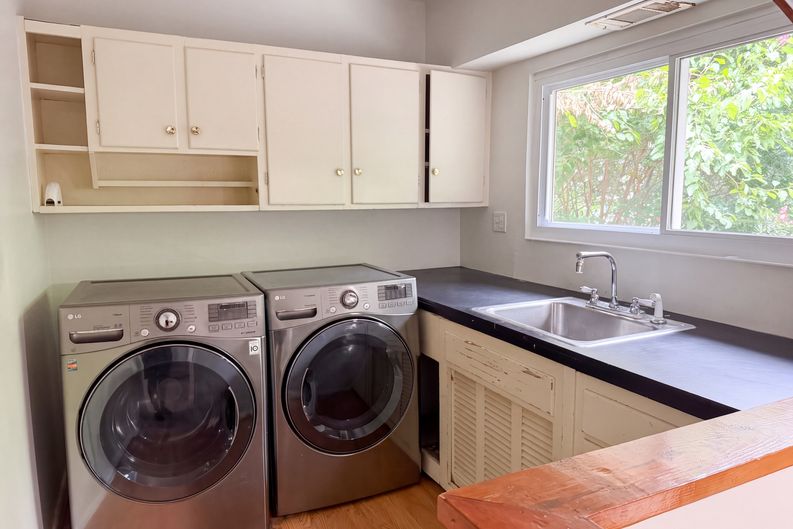 Photo 16 of 21 of 7405 Flower Ave, Takoma Park, MD