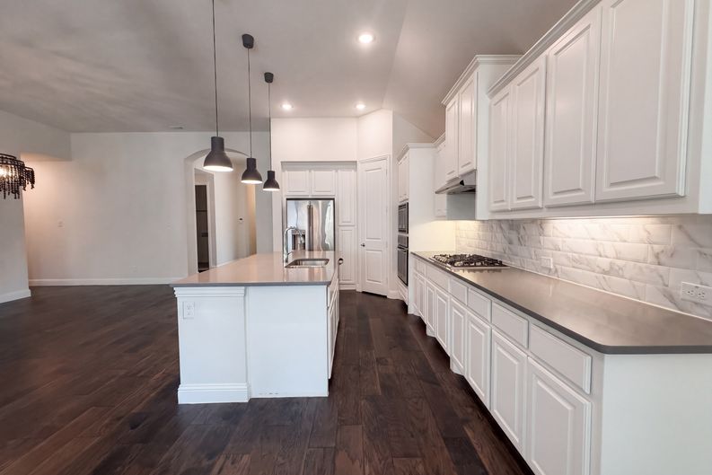 Photo 6 of 37 of 16204 Cullen Park Way, Prosper, TX