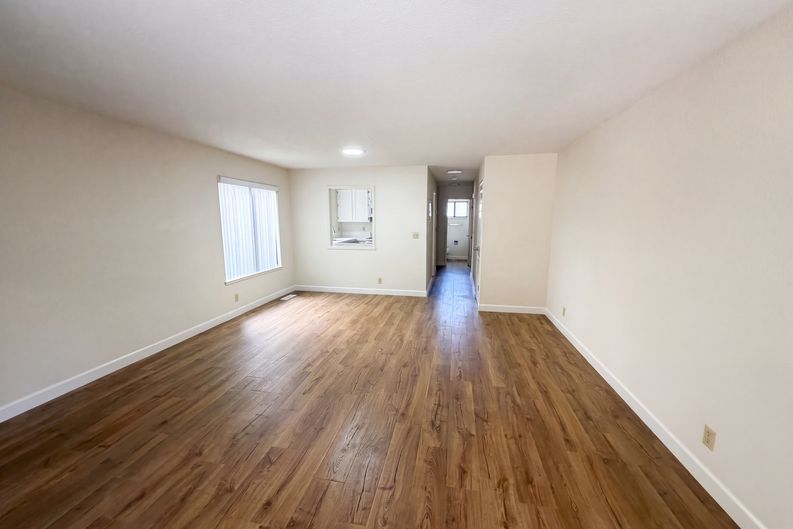 Photo 6 of 19 of 1555 Hecker Pass Rd, Gilroy, CA