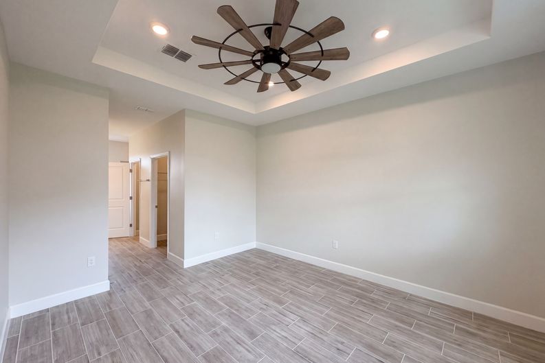 Photo 4 of 22 of 446 Cinnamon Dr, Kissimmee, FL