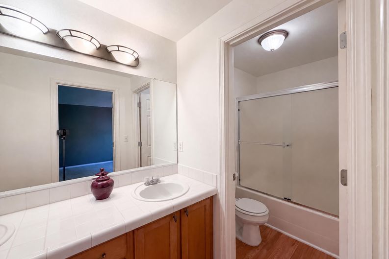Photo 10 of 19 of 17615 SW Falling Leaf Ct, Beaverton, OR