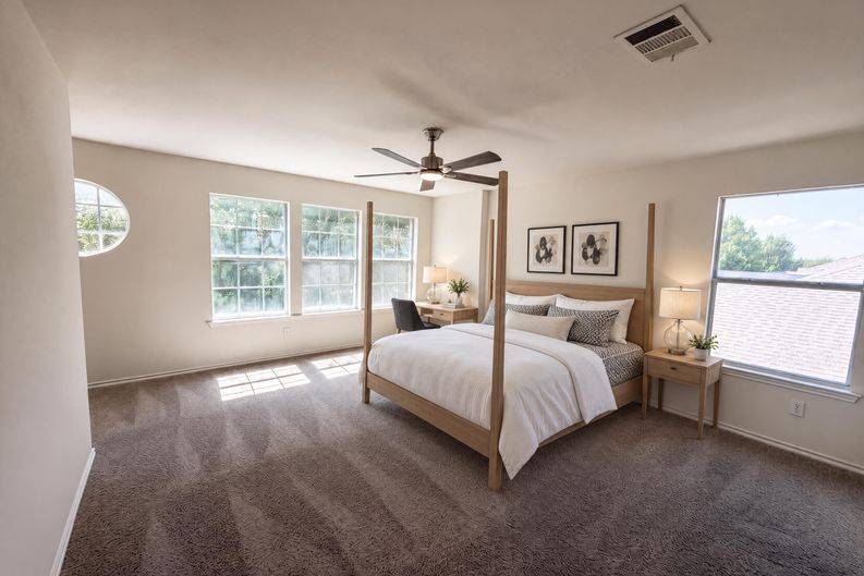 Photo 4 of 20 of 710 Encanto Dr, Leander, TX