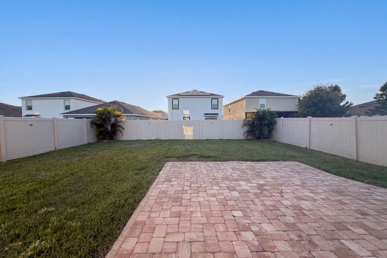 Photo 27 of 30 of 16805 Trite Bend St, Wimauma, FL
