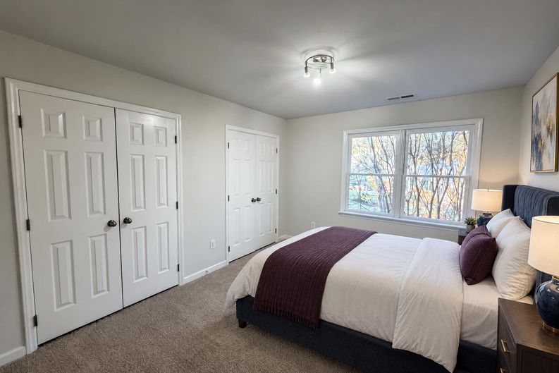 Photo 4 of 18 of 729 E Ivy Valley Dr, Fuquay Varina, NC
