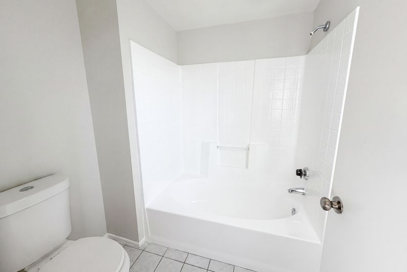 Photo 20 of 23 of 2565 W Fairview Dr, Rialto, CA