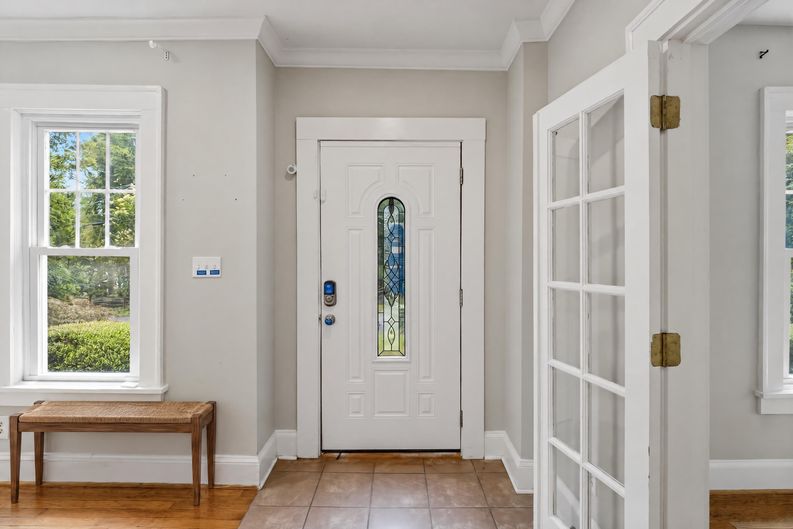 Photo 6 of 37 of 2666 Arbor Ave SE, Atlanta, GA