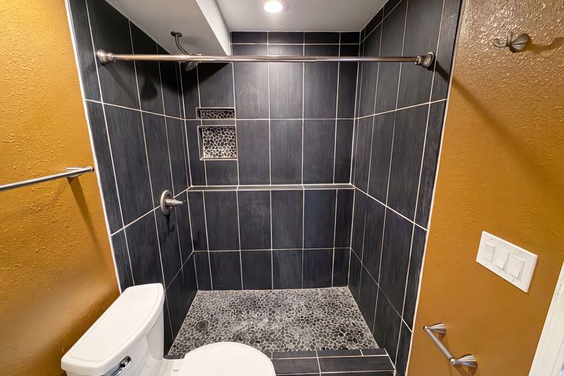 Photo 17 of 26 of 10661 Quail Ct, Broomfield, CO