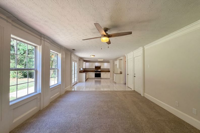 Photo 7 of 29 of 3324 Baymount Way, Lawrenceville, GA