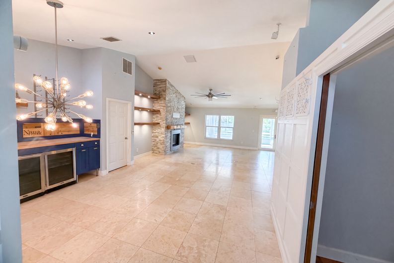 Photo 6 of 33 of 2902 Serenity Cir S, Fort Pierce, FL