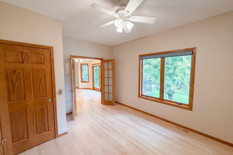 Photo 12 of 35 of 3264 Richmond Alcove, Woodbury, MN