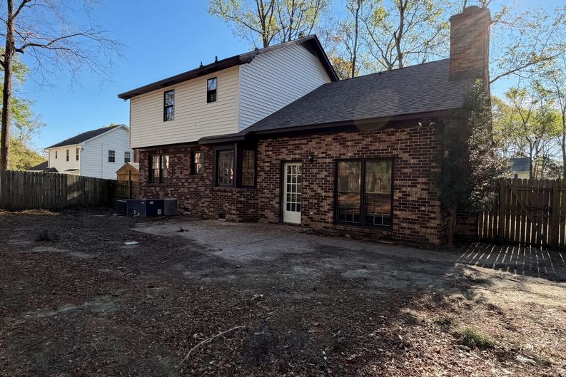 Photo 5 of 22 of 102 Brailsford Rd, Summerville, SC