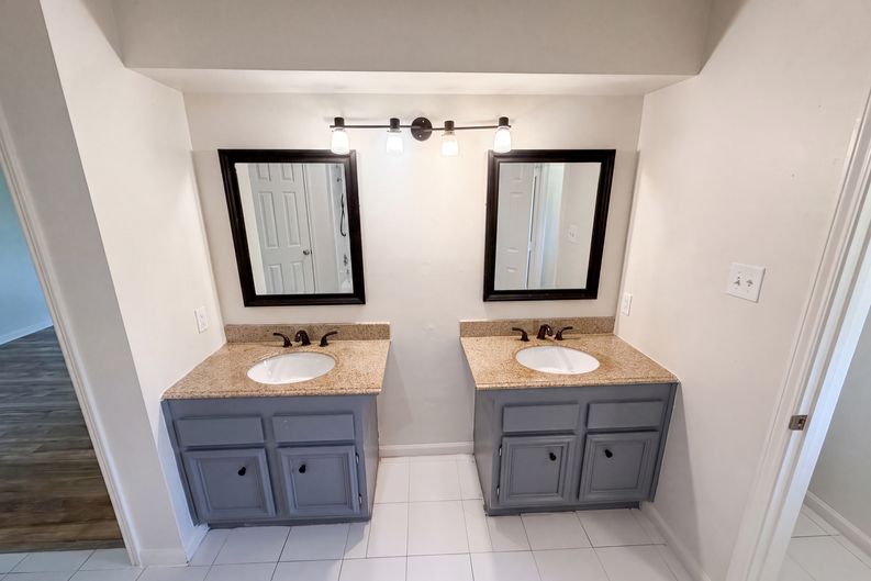 Photo 19 of 23 of 719 Equinox St, Crosby, TX