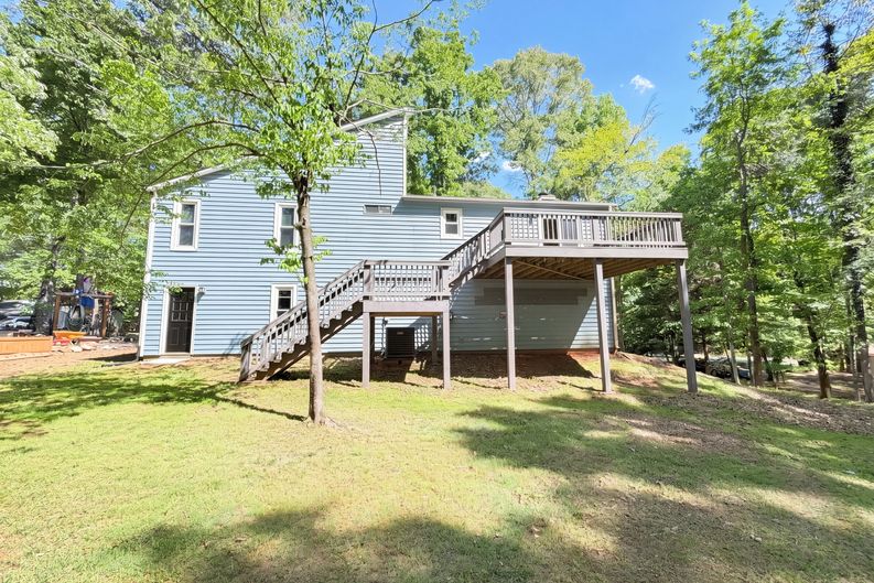 Photo 5 of 24 of 1327 Towne Harbor Trl, Woodstock, GA