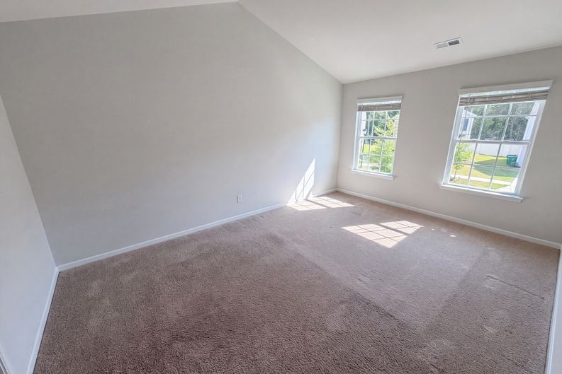 Photo 4 of 23 of 7244 Finnigan Rd, Charlotte, NC