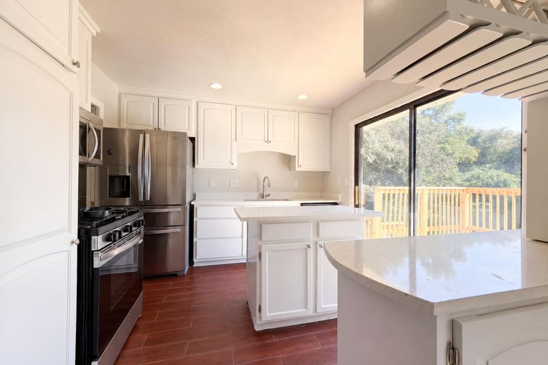 Photo 6 of 16 of 5408 Woodard Ct, Fayetteville, NC