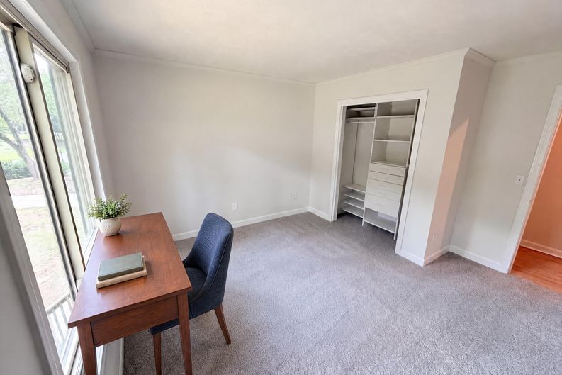 Photo 24 of 40 of 3962 Spalding Holw, Peachtree Corners, GA